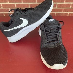 Nike Men's Tanjun Sneakers - Men’s 10.5